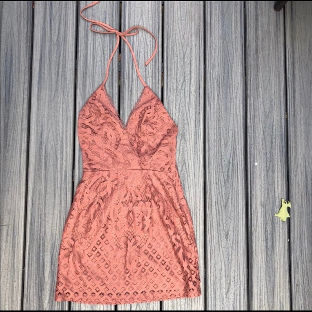 NWT Speechless Juniors Lace Halter Mini Dress
